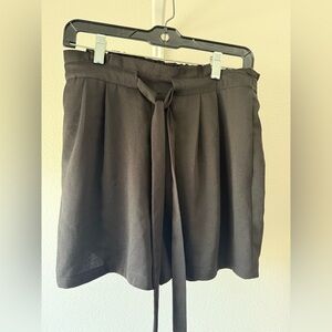 DR2 Tie Front Women’s Shorts - Black